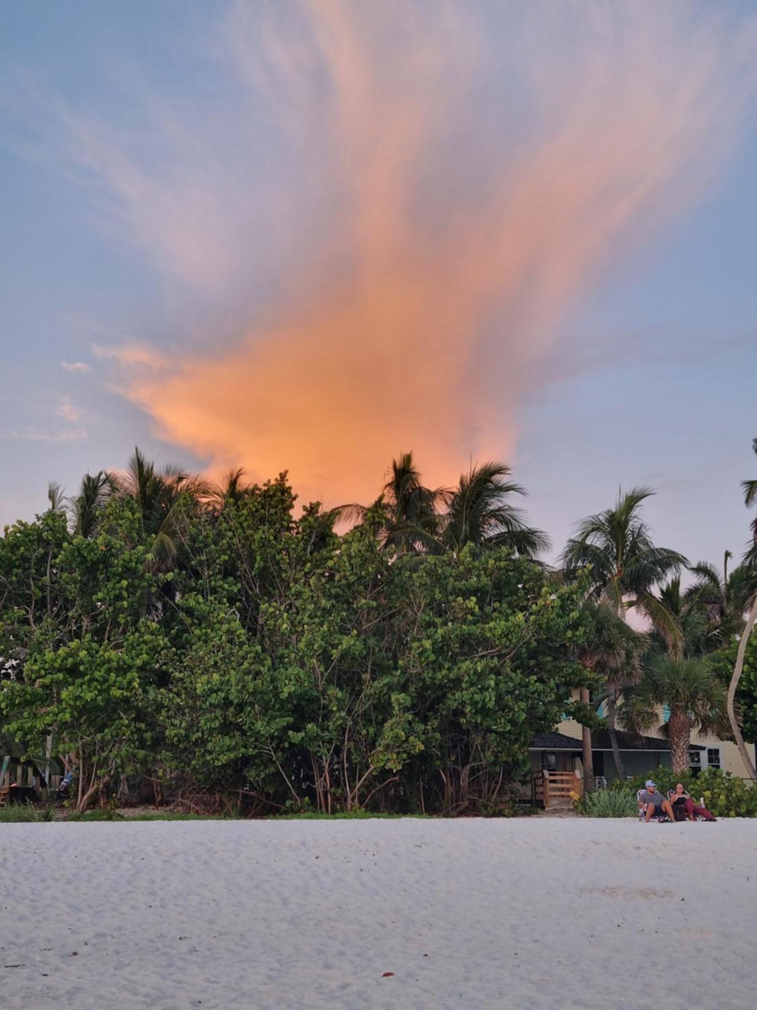 Stunning 2-Bedroom Plus Den Condo In Greenlinks Resort North North Naples Esterno foto