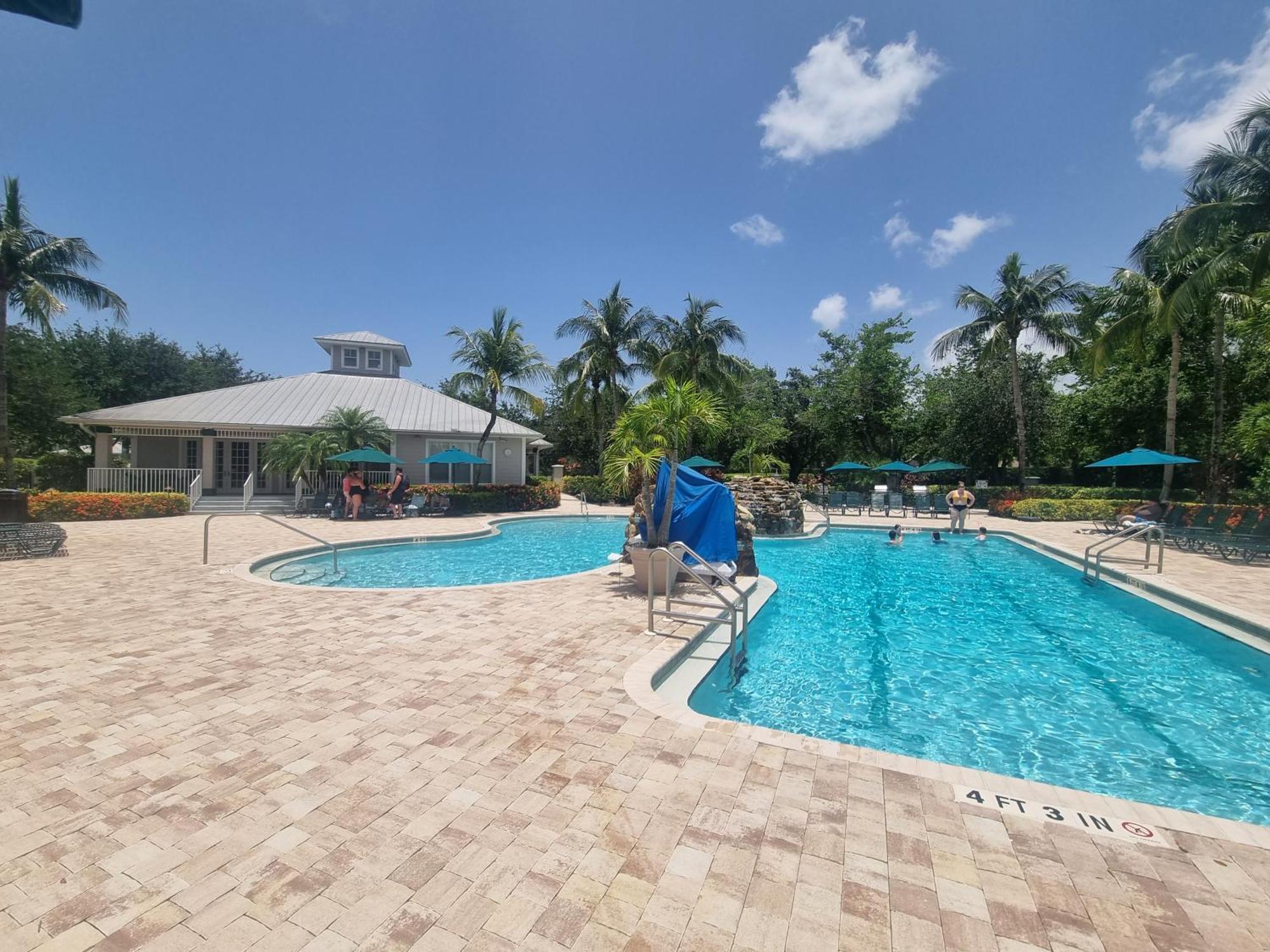 Stunning 2-Bedroom Plus Den Condo In Greenlinks Resort North North Naples Esterno foto