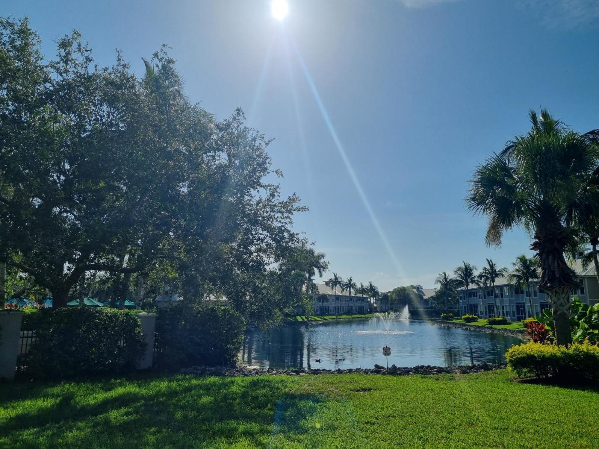 Stunning 2-Bedroom Plus Den Condo In Greenlinks Resort North North Naples Esterno foto