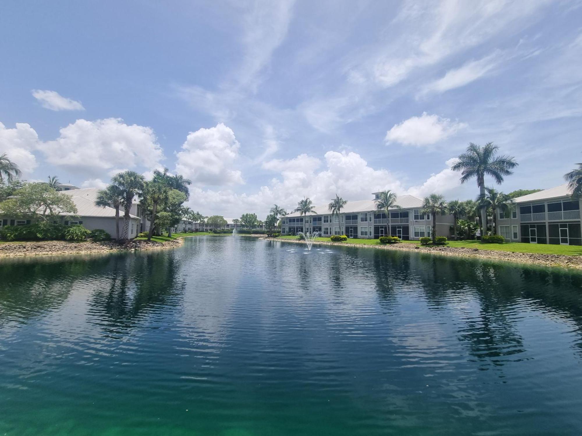 Stunning 2-Bedroom Plus Den Condo In Greenlinks Resort North North Naples Esterno foto
